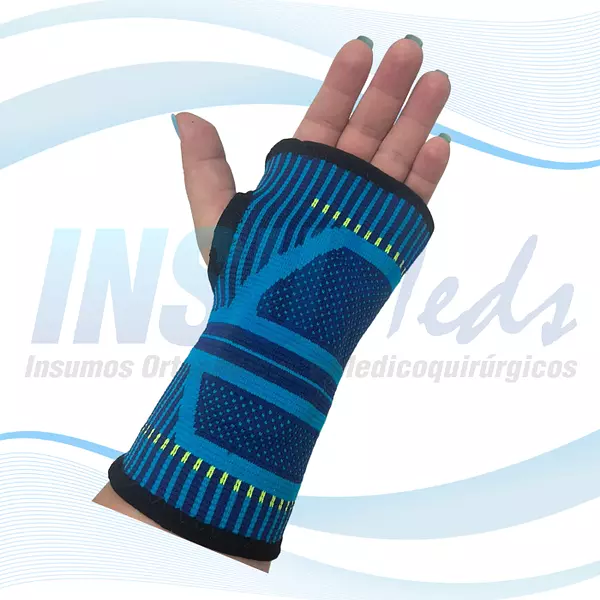 7888, Muñequera con Refuerzo en Silicona Universal