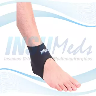 Tobillera cerrada